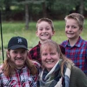 Meet your Posher, Carrie